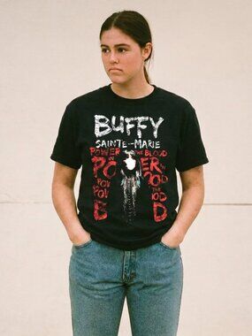 Ladies Buffy Sainte-Marie BAND  TShirt (LARGE)